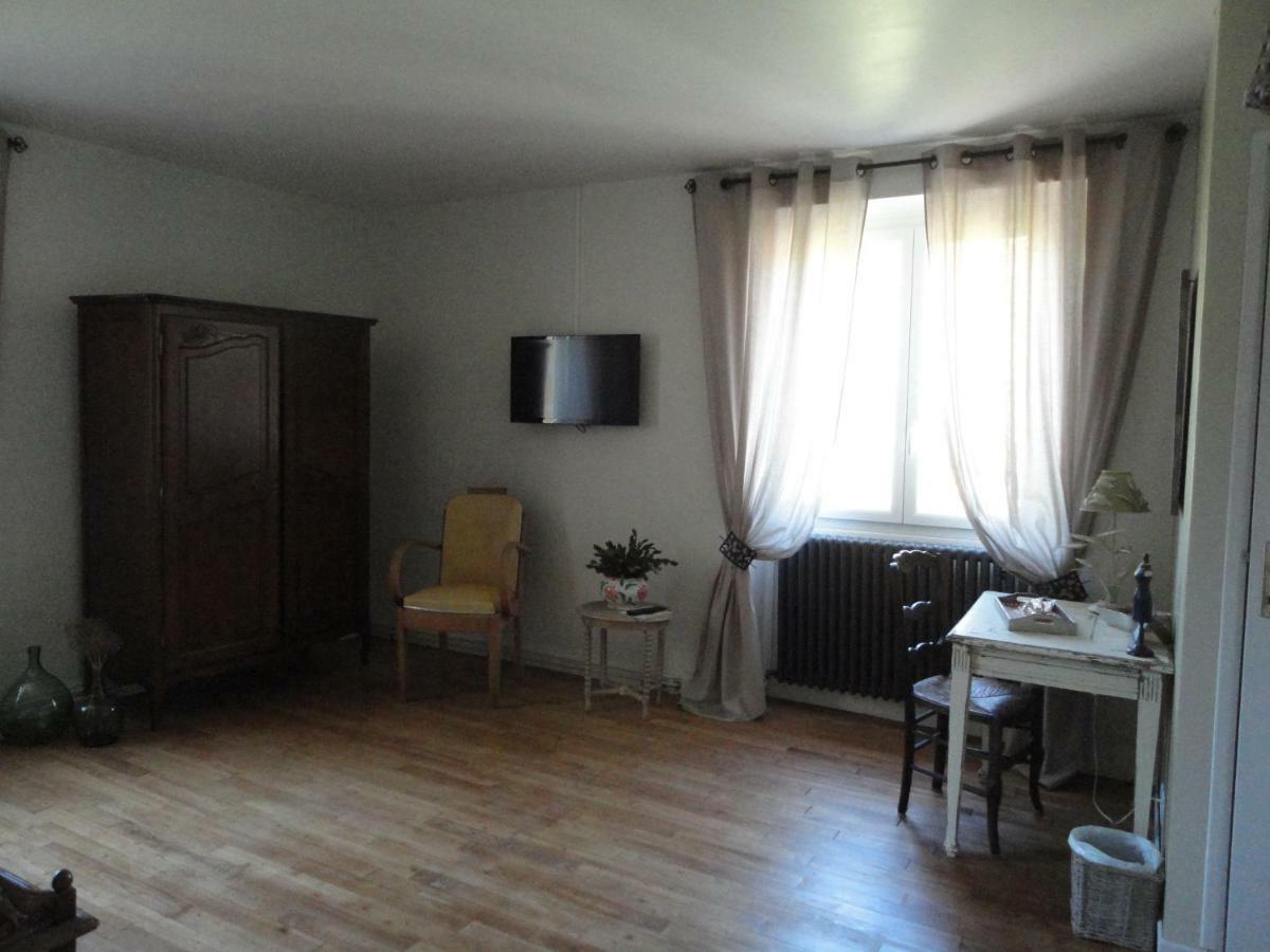 La Chabotine Bed and Breakfast Allas-Les-Mines Buitenkant foto