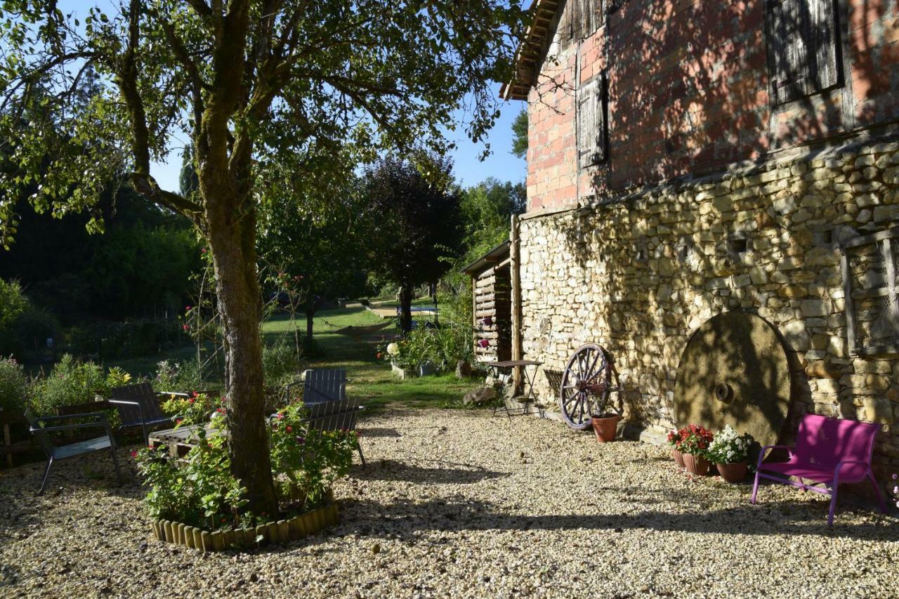 La Chabotine Bed and Breakfast Allas-Les-Mines Buitenkant foto