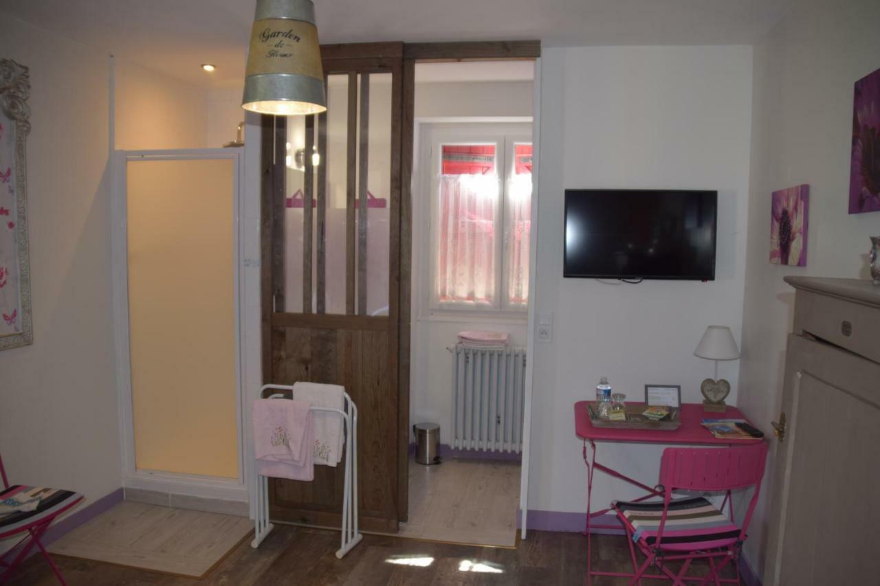 La Chabotine Bed and Breakfast Allas-Les-Mines Buitenkant foto