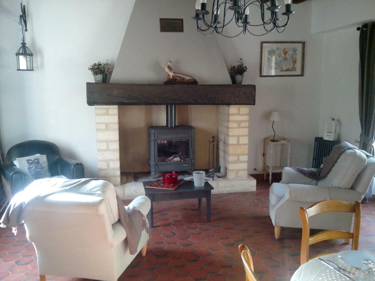 La Chabotine Bed and Breakfast Allas-Les-Mines Buitenkant foto