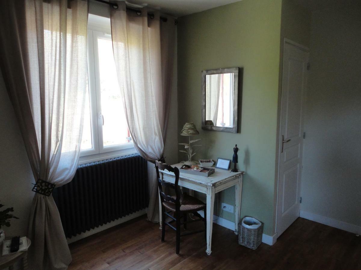 La Chabotine Bed and Breakfast Allas-Les-Mines Buitenkant foto